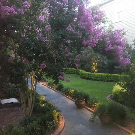 22 Charlotte Bed and Breakfast Τσάρλεστον Εξωτερικό φωτογραφία